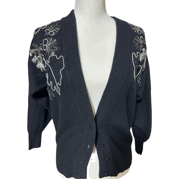 Vintage 1980’s fall leaves black cardigan sweater - Picture 4 of 4